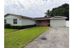 4350 Nw 14th St, Lauderhill