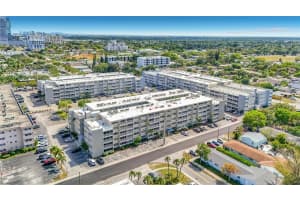 330 Se 2nd St 305e, Hallandale Beach
