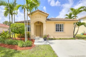 450 Se 30th Dr, Homestead