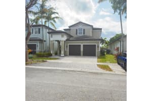 148 Ne 36 Ave Rd, Homestead