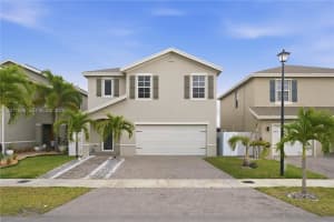 439 Ne 6th Pl, Florida City