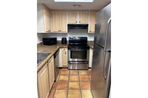 2048 Champions Way, North Lauderdale