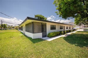 8732 Sw 145th St 8732, Palmetto Bay