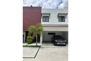 958 Nw 10th St 4, Florida City