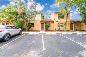 7045 W Sunrise Blvd 7045, Plantation