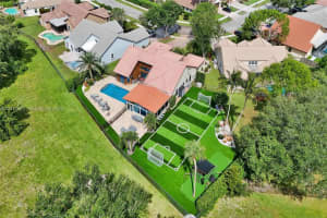 3222 Beechberry Cir, Davie