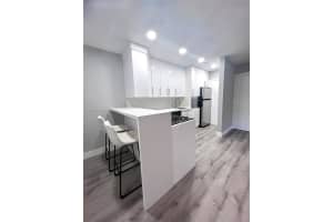 6310 Sw 79th St 20, South Miami 6310 Sw 79th St 20, South Miami