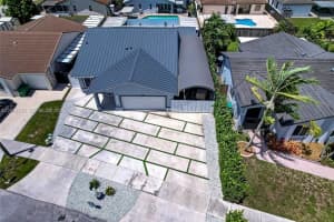 15167 Sw 172nd Ter, Miami