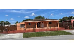 5591 W 2nd Ave 3, Hialeah