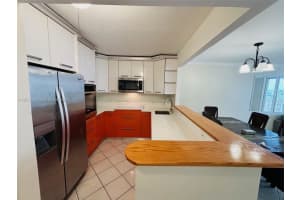 1817 S Ocean Dr 622, Hallandale Beach