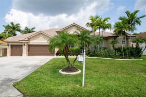 2910 Fairways Dr, Homestead