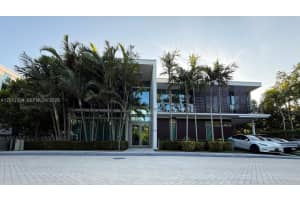 105 Reef Ln, Key Biscayne