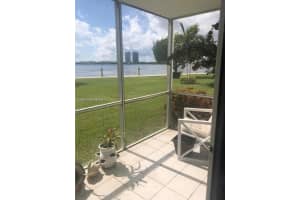 3020 Marcos Dr S103, Aventura
