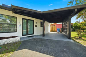 1930 Nw 33rd St, Oakland Park