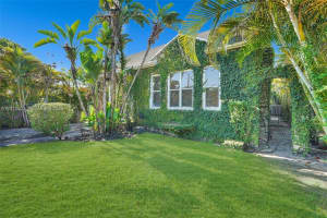 126 Nw 48th St 0, Miami