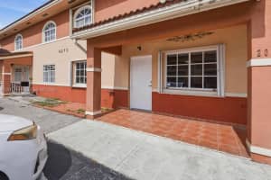 6873 W 36th Ave 102, Hialeah