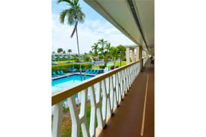 900 Atlantic Shores Blvd 220, Hallandale Beach