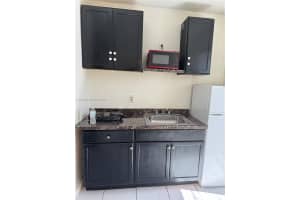 1822 Cleveland St 4, Hollywood