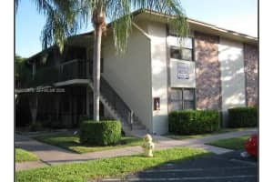10025 Winding Lake Rd 202, Sunrise