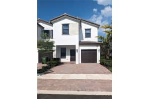 235 Sw 159th Ter 235, Pembroke Pines