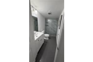 1212 E River Dr 2, Margate
