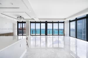 460 Ne 28th St 4104, Miami