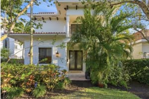 1704 Ne 1st St, Fort Lauderdale 1704 Ne 1st St, Fort Lauderdale