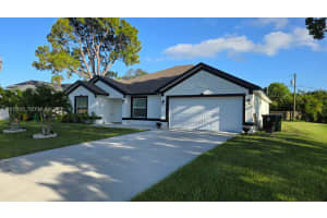 2650 Se Caladium Ave, Port Saint Lucie
