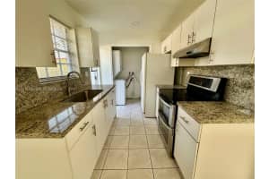 666 W 17th St 1, Hialeah