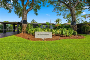 331 Nw 38th St 331, Oakland Park