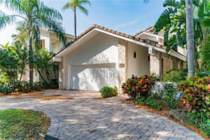 1231 Campo Sano Ave, Coral Gables
