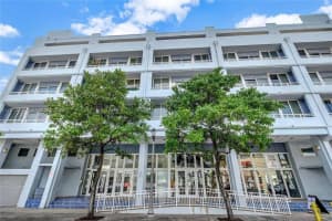 3250 Grand Ave 307, Miami