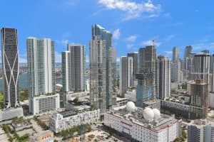 851 Ne 1st Ave 2900, Miami