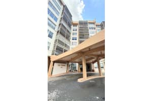 900 Saint Charles Pl 520, Pembroke Pines