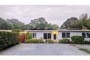 830 Ne 159th St Studio, North Miami Beach