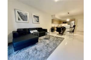 2960 Ne 207th 707, Aventura