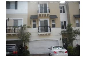 509 Nw 39th Cir, Boca Raton