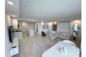 2899 Collins Ave 1414, Miami Beach