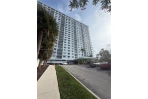 500 Bayview Dr 1631, Sunny Isles Beach