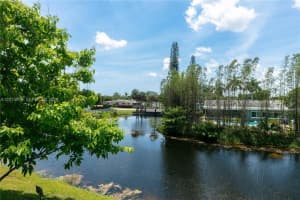 717 Gardens Dr 201, Pompano Beach