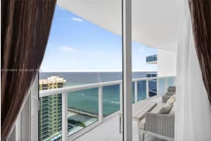 2711 S Ocean Dr 1901, Hollywood