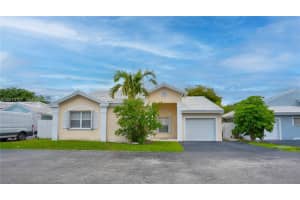 6410 Sw 112th Pl 6410, Miami 6410 Sw 112th Pl 6410, Miami