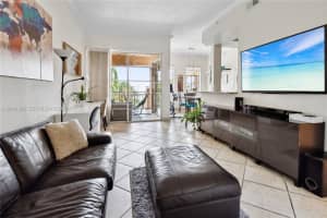 100 Meridian Ave 244, Miami Beach 100 Meridian Ave 244, Miami Beach