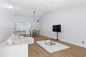 4690 S Fountains Dr S, Lake Worth