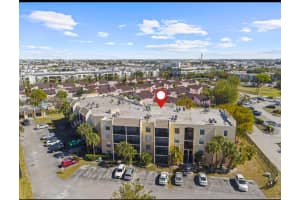 8005 Lake Dr 408, Doral
