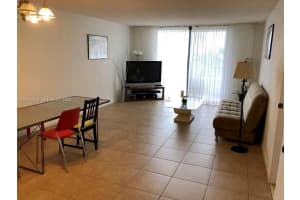 600 Three Islands Blvd 418, Hallandale Beach
