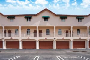 2461 Ne 14th St 2461, Pompano Beach