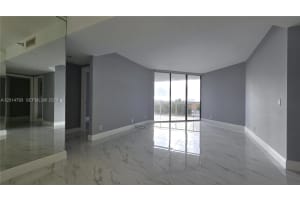 3610 Yacht Club Dr 615, Aventura