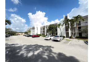 8441 Forest Hills Dr 202, Coral Springs