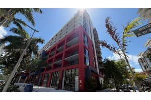 90 Ne 32nd St 1125, Miami